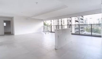 Apartamento tipo para venda com 2 quartos, sendo 2 suítes, 142m²