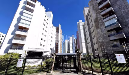 Apartamento tipo para venda e locação com 3 quartos, sendo 1 suíte, 165m²