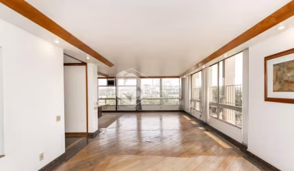 Apartamento tipo para venda com 3 quartos, sendo 1 suíte, 217m²