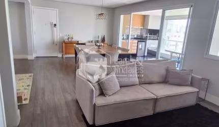 Apartamento tipo para venda com 3 quartos, sendo 3 suítes, 140m²