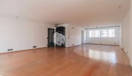 Apartamento tipo para venda com 3 quartos, sendo 1 suíte, 210m²