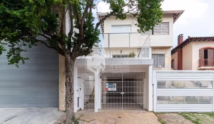 Casa tipo para venda com 5 quartos, sendo 1 suíte, 181m²