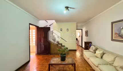 Casa tipo para venda com 3 quartos, 150m²