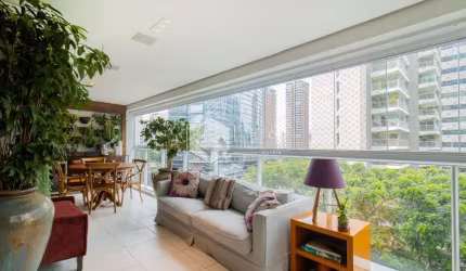 Apartamento tipo para venda com 4 quartos, sendo 3 suítes, 201m²