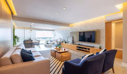 Apartamento tipo para venda com 3 quartos, sendo 3 suítes, 165m²