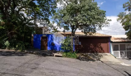 Sobrado para venda com 3 quartos, 340m²