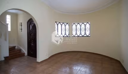 Sobrado para venda com 4 quartos, sendo 1 suíte, 170m²