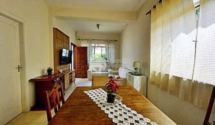 Casa tipo para venda com 3 quartos, 120m²