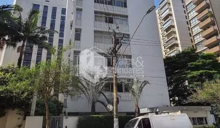 Apartamento tipo para venda com 3 quartos, sendo 1 suíte, 198m²
