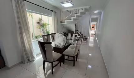 Casa à venda 3 Quartos 2 Suites 4 Vagas 208M² Água Rasa São Paulo - SP