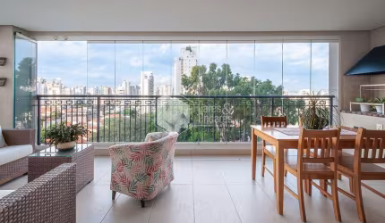 Apartamento tipo para venda com 3 quartos, sendo 3 suítes, 170m²