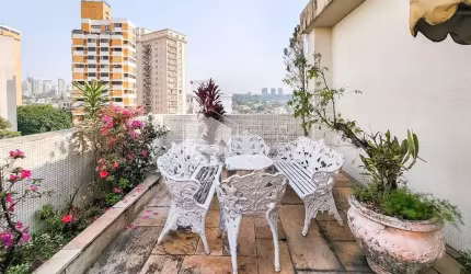 Cobertura para venda com 3 quartos, sendo 3 suítes, 620m²