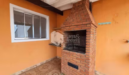 Casa de vila para venda com 4 quartos, sendo 1 suíte, 140m²