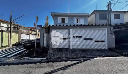 Casa tipo para venda com 4 quartos, sendo 1 suíte, 257m²