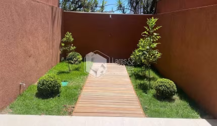 Casa tipo para venda com 3 quartos, sendo 2 suítes, 200m²