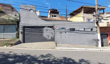 Casa tipo para venda com 4 quartos, sendo 3 suítes, 191m²