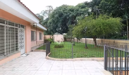 Casa em Condomínio à venda 4 Quartos 1 Suite 4 Vagas 179M² Jardim Peri Peri São Paulo - SP