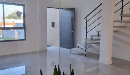 Casa com 2 quartos à venda no Sertão do Maruim, São José , 110 m2 por R$ 550.000