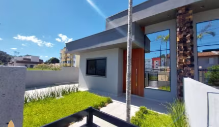 Casa com 3 quartos à venda no Sertão do Maruim, São José , 94 m2 por R$ 550.000