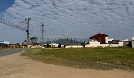 Terreno comercial à venda no Forquilhas, São José  por R$ 800.000