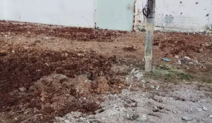EXCELENTE IMÓVEL DE ESQUINA