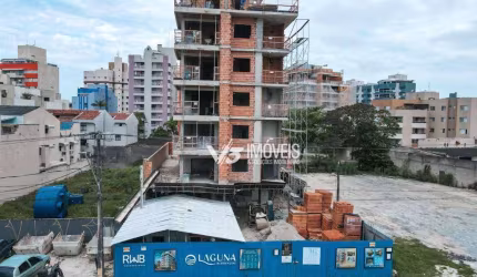Cobertura 2 quartos (1 suíte) em Caiobá.