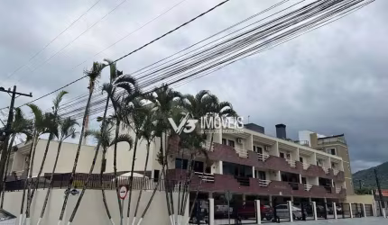 Apartamento com 3 dormitórios à venda, 100 m² por R$ 780.000 - Caiobá - Matinhos/PR