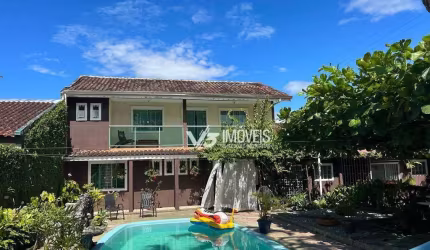 Casa com 5 dormitórios à venda, 320 m² por R$ 920.000,00 - Bom Retiro - Matinhos/PR