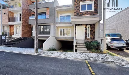 Sobrado 3 dormitórios à venda, 210 m² - Pinheirinho.