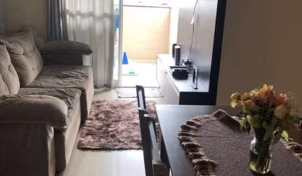 Apartamento com 2 dormitórios à venda, 56 m² por R$ 320.000 - Pinheirinho - Curitiba/PR