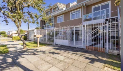 Sobrado com 5 dormitórios à venda, 400 m² por R$ 1.950.000,00 - Hauer - Curitiba/PR