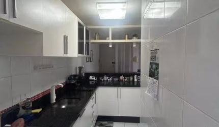 Apartamento com 3 dormitórios à venda no Residencial Villa Pantoni, 58 m² - Novo Mundo - Curitiba/PR