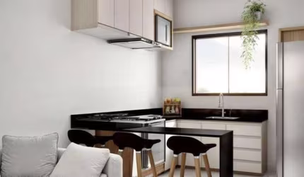 Sobrado com 2 dormitórios à venda com 48 m² - Pinheirinho - Curitiba/PR