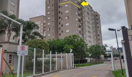 Apartamento 2 quartos com suíte em condomínio Clube
