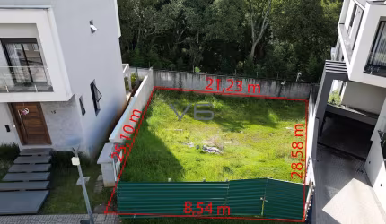 Terreno com 376m² privativos no Campo Comprido, Curitiba - PR.