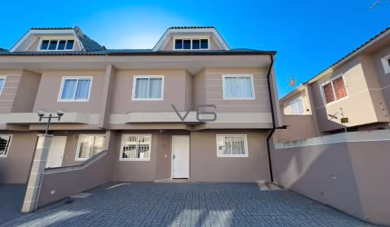 Casa em Condomínio, com 3 quartos, 124 m² privativos, 2 vagas de garagem, no Boqueirão, Curitiba - PR.