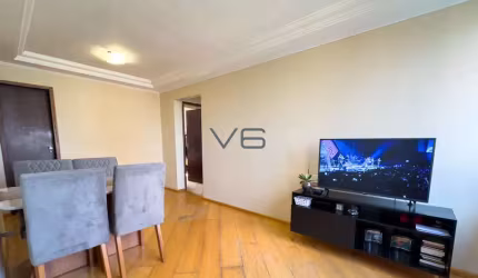 Apartamento Padrão com 2 quartos, 62 m² privativos, 1 vaga de garagem, no Cristo Rei, Curitiba - PR.