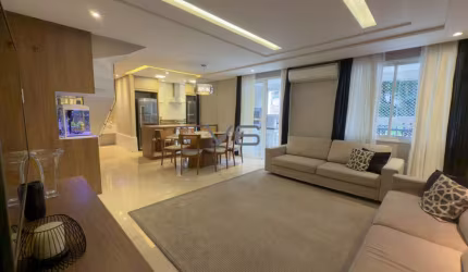 Apartamento Duplex mobiliado de 3 Quartos com Suíte, 129 m² privativos, sacada com churrasqueira, no bairro Cabral em Curitiba - PR.