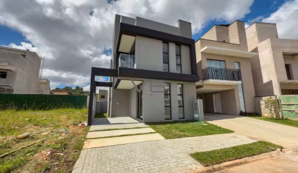Casa em Condomínio, com 3 quartos, 148 m² privativos, 2 vagas de garagem, no Santa Candia, Curitiba - PR