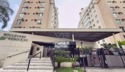 Apartamento com 2 quartos, 71,69 m² privativos, 1 vaga de garagem, no Rebouças, Curitiba-PR.