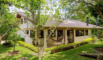 Casa em condomínio fechado com 3 quartos à venda na Rua Inácio Wichnewski, 961, Orleans, Curitiba, 400 m2 por R$ 2.850.000