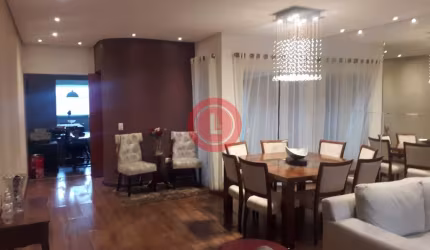 Excelente Sobrado à Venda em Santo André-SP, Vila Scarpelli, 3 Quartos, 1 Suíte, 3 Salas, 4 Banheiros, 4 Vagas, 203m²!