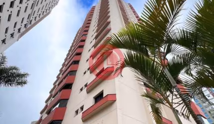 Apartamento a venda de 173m2 semi-mobiliado, frente e andar alto, possuindo 3 suítes, lazer e 3 vagas! Vila Bastos em Santo André-SP