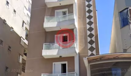 Imperdível Apartamento à Venda em Santo André-SP, Bairro Campestre! 03 Quartos, 01 Suíte, 2 Salas, 02 Banheiros, 2 Vagas de Garagem.