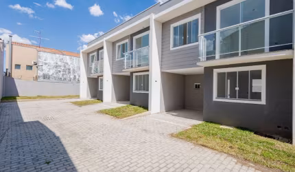Sobrado Residencial / Boqueirão