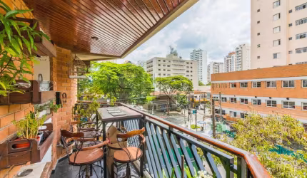 Apartamento com 4 quartos à venda na Rua Inhambú, 1125, Vila Uberabinha, São Paulo por R$ 2.400.000