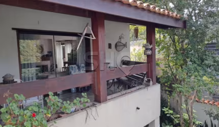 Casa com 4 quartos à venda na Rua Traipu, 913, Pacaembu, São Paulo por R$ 3.300.000