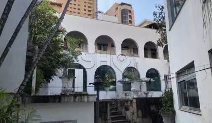 Casa comercial com 15 salas para alugar na Avenida Armando Ferrentini, 218, Paraíso, São Paulo por R$ 50.000