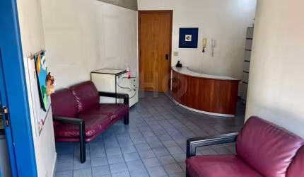 Sala comercial com 3 salas à venda na Rua Mato Grosso, 128, Higienópolis, São Paulo por R$ 720.000