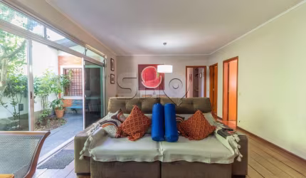 Casa com 3 quartos à venda na Rua Salvador Caruso, 76, Vila Ipojuca, São Paulo por R$ 1.980.000